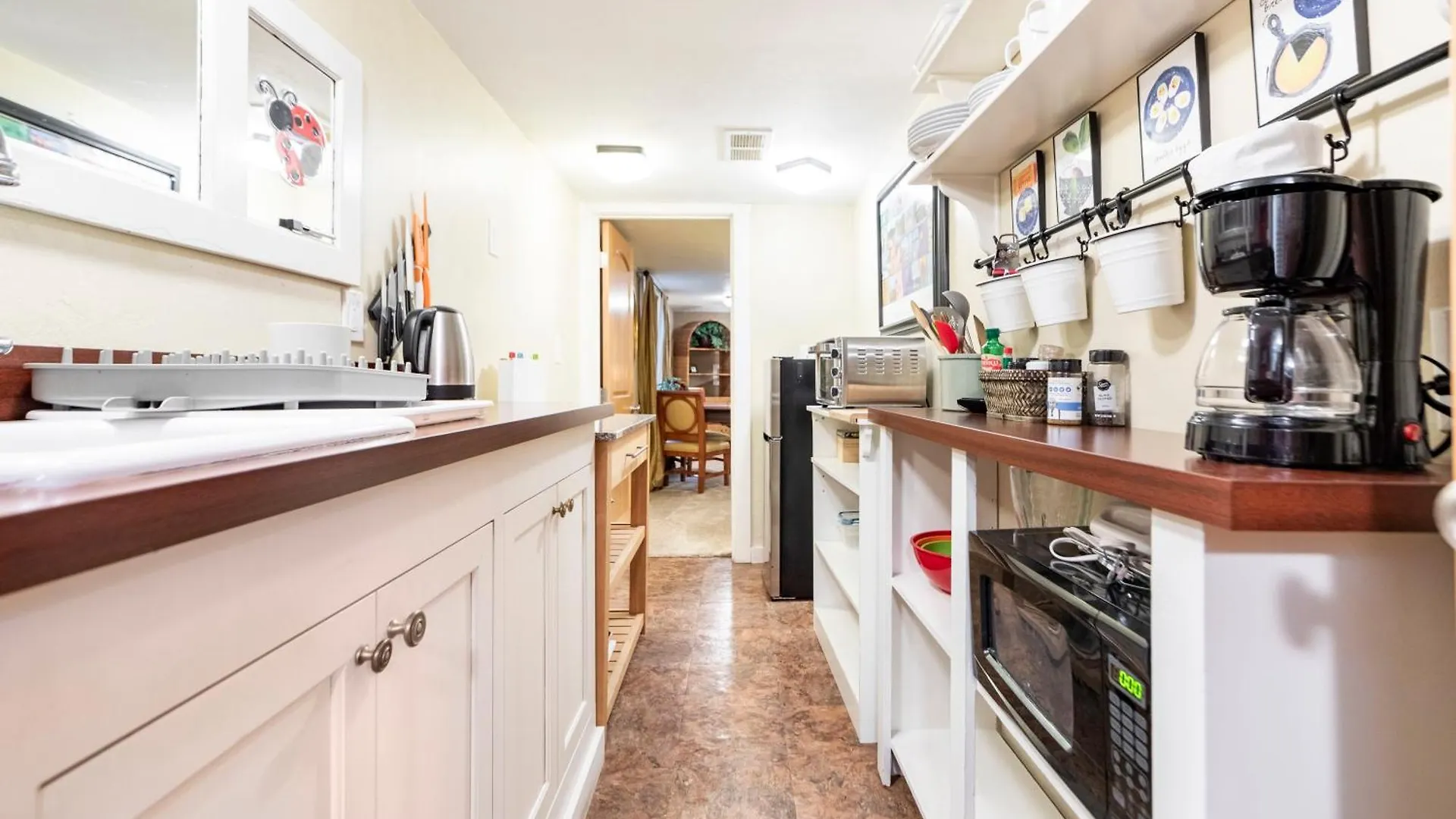 Private Bedroom Studio With Kitchenette Portland Guest house